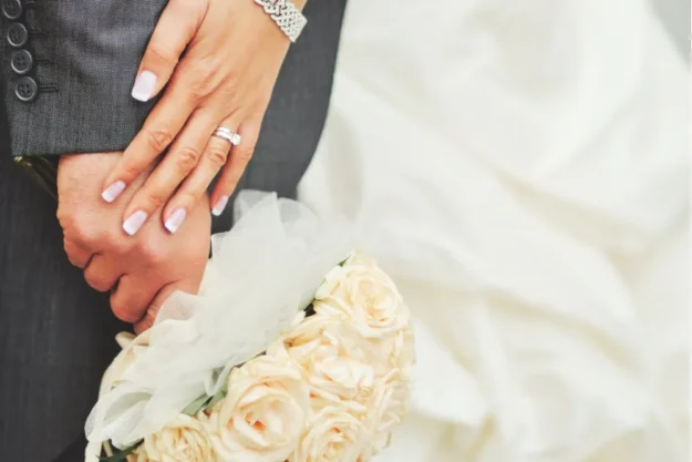 Cuáles son los colores en tendencia para bodas en 2026